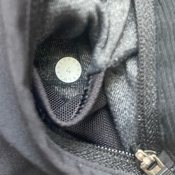 Lululemon Round Trip Jacket - Picture 5 of 7